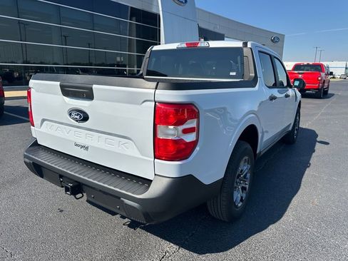 New 2025 Ford Maverick XLT image 24