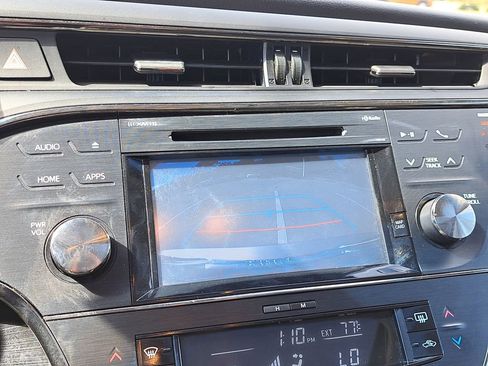 Used 2016 Toyota Avalon Touring image 23