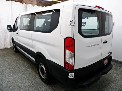 Used 2017 Ford Transit 150 130 Low Roof RWD image 4