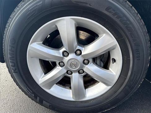 Used 2013 Lexus GX 460 image 16