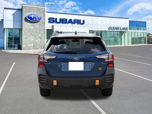 Certified 2025 Subaru Outback Wilderness image 5