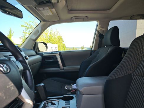 Used 2012 Toyota 4Runner SR5 w/ Convenience Pkg AWD/4WD image 23