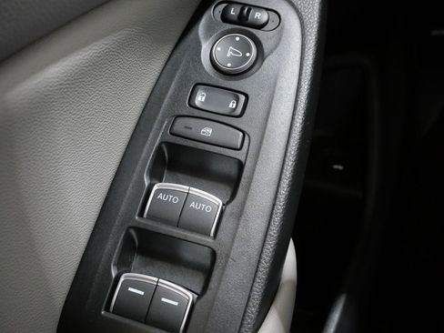 Used 2020 Honda Accord EX image 16