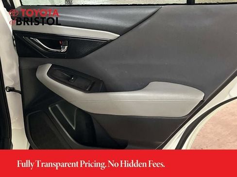 Used 2024 Subaru Outback Premium AWD/4WD image 19