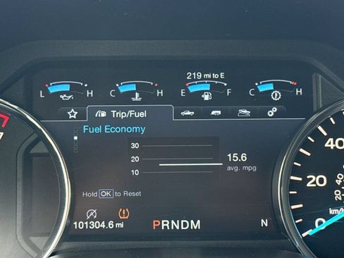 Used 2019 Ford F150 Lariat w/ Equipment Group 502A Luxury AWD/4WD image 17