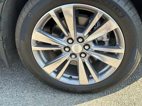 Used 2025 Cadillac XT5 Premium Luxury AWD/4WD image 16