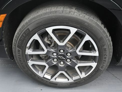 Used 2024 Chevrolet Blazer RS w/ Enhanced Convenience Package FWD image 9