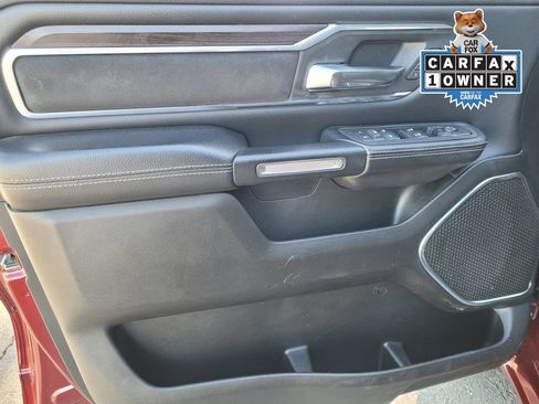 Used 2025 RAM 1500 Laramie AWD/4WD image 16