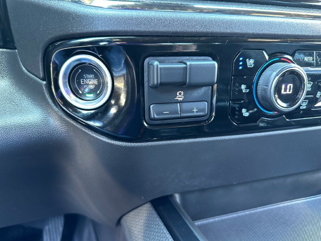 Used 2025 Chevrolet Silverado 1500 ZR2 w/ Technology Package AWD/4WD image 21