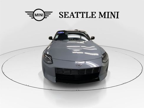 Used 2023 Nissan Z Performance w/ Floor Mat Package (L93) image 3