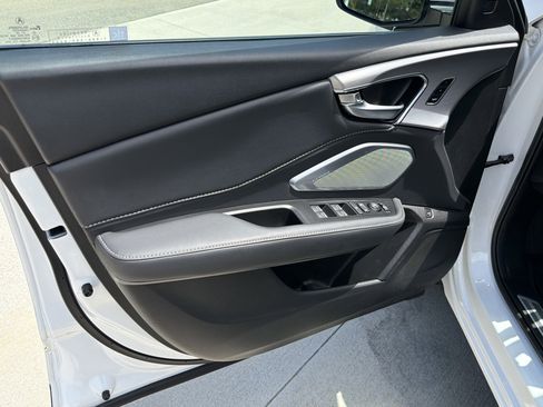 Certified 2023 Acura RDX FWD w/ Technology Package image 14