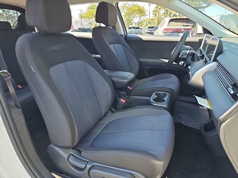 Used 2024 Hyundai Ioniq 5 SEL image 10