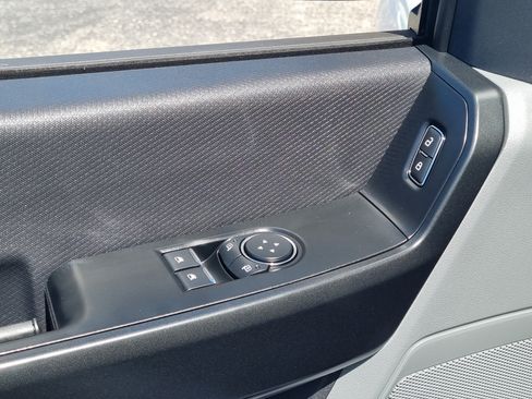 Used 2025 Ford F150 XL RWD image 16