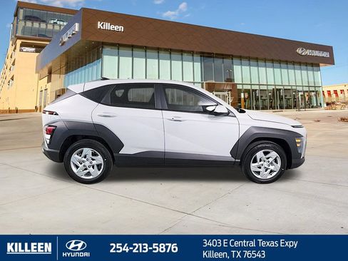 Used 2026 Hyundai Kona SE FWD image 10