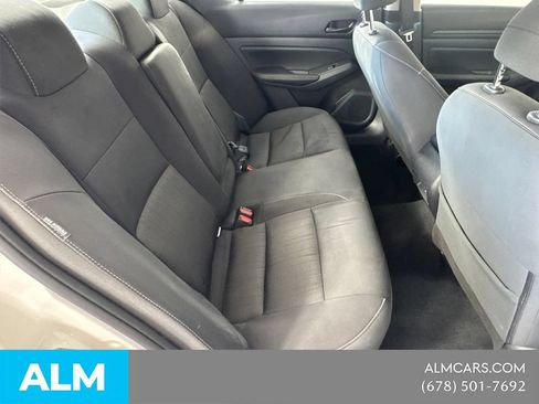 Used 2025 Nissan Altima 2.5 SV FWD image 18