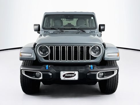 Used 2024 Jeep Wrangler Unlimited Sahara w/ Safety Group AWD/4WD image 7