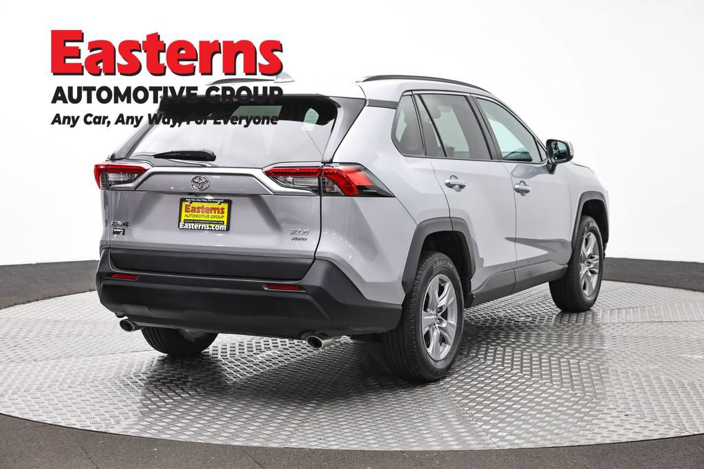 Used 2024 Toyota RAV4 XLE AWD/4WD image 6