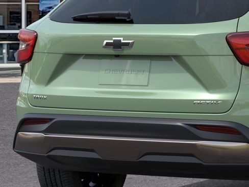 New 2026 Chevrolet Trax ACTIV FWD image 14