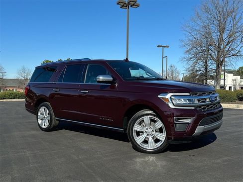 Used 2023 Ford Expedition Max Platinum image 1