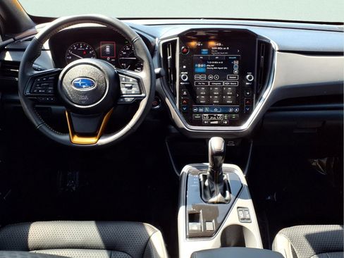 Used 2025 Subaru Crosstrek 2.5i Wilderness w/ Crosstrek Mirror Package AWD/4WD image 16