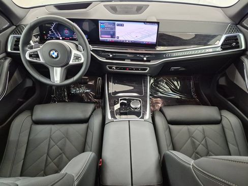 Used 2026 BMW X5 xDrive40i w/ M Sport Package AWD/4WD image 30