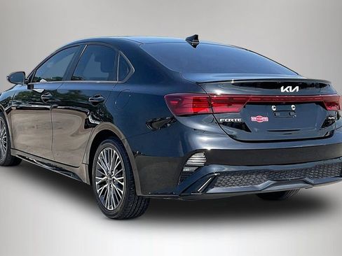 Used 2022 Kia Forte GT-Line w/ GT-Line Technology Package FWD image 4