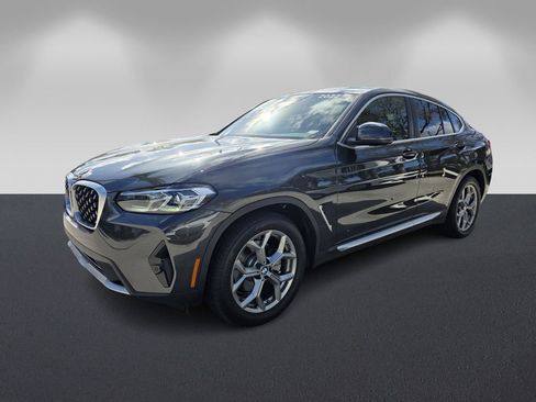 Certified 2022 BMW X4 xDrive30i image 8