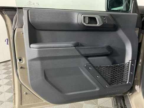New 2026 Ford Bronco Outer Banks AWD/4WD image 12