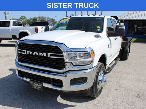 Used 2024 RAM 3500 SLT w/ Quick Order Package 2YG SLT AWD/4WD image 3