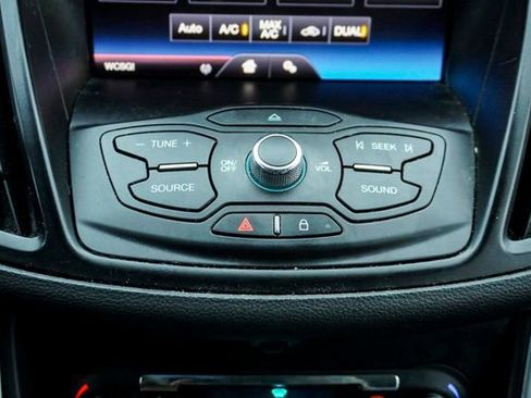 Used 2013 Ford Escape SE image 15