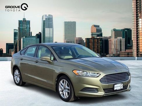 Used 2013 Ford Fusion SE image 8
