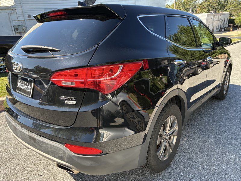 Used 2013 Hyundai Santa Fe Sport AWD/4WD image 4
