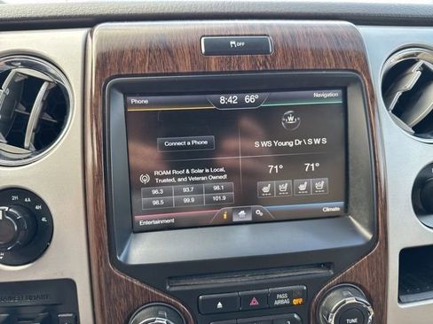 Used 2014 Ford F150 Lariat w/ Equipment Group 501A Mid image 30