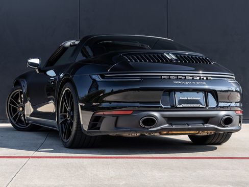 Used 2023 Porsche 911 Targa 4 GTS image 3