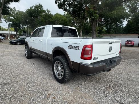 Used 2019 RAM 2500 Limited AWD/4WD image 4