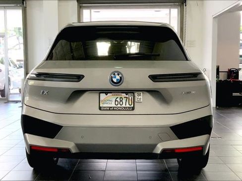 Certified 2023 BMW iX xDrive50 w/ Sport Package AWD/4WD image 4