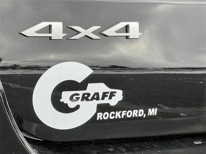 New 2025 Jeep Grand Cherokee L Laredo w/ Luxury Tech Group I