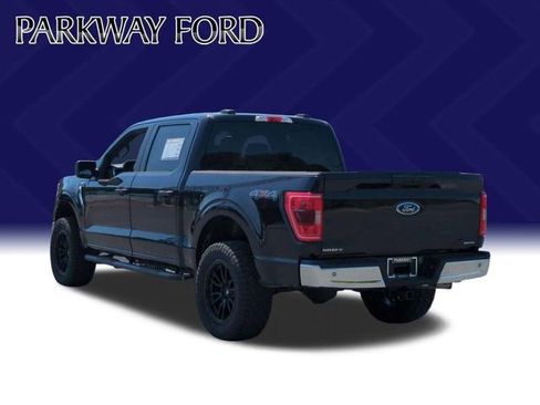 Used 2023 Ford F150 XLT AWD/4WD image 3