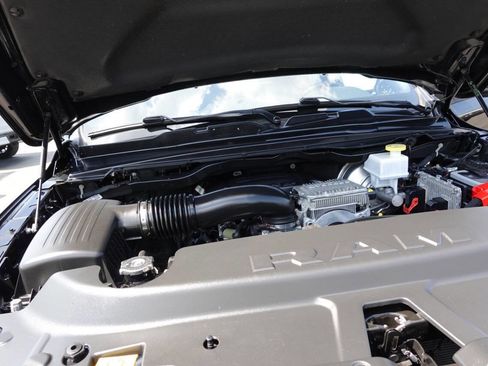Used 2022 RAM 1500 Big Horn AWD/4WD image 59
