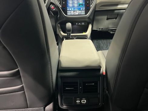 Used 2026 Subaru Forester Premium AWD/4WD image 33