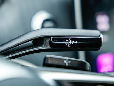 Certified 2025 Mercedes-Benz C 300 Sedan image 20