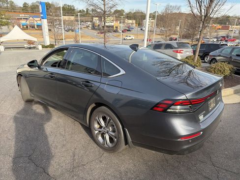 Certified 2023 Honda Accord EX-L image 7