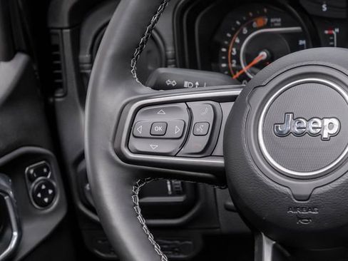 Used 2024 Jeep Wrangler Unlimited Sport image 62