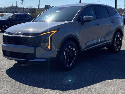 New 2026 Kia Sportage S image 6