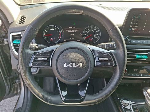 Certified 2023 Kia Seltos SX image 14