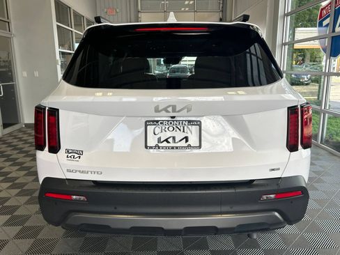 Used 2023 Kia Sorento X-Line EX AWD/4WD image 5