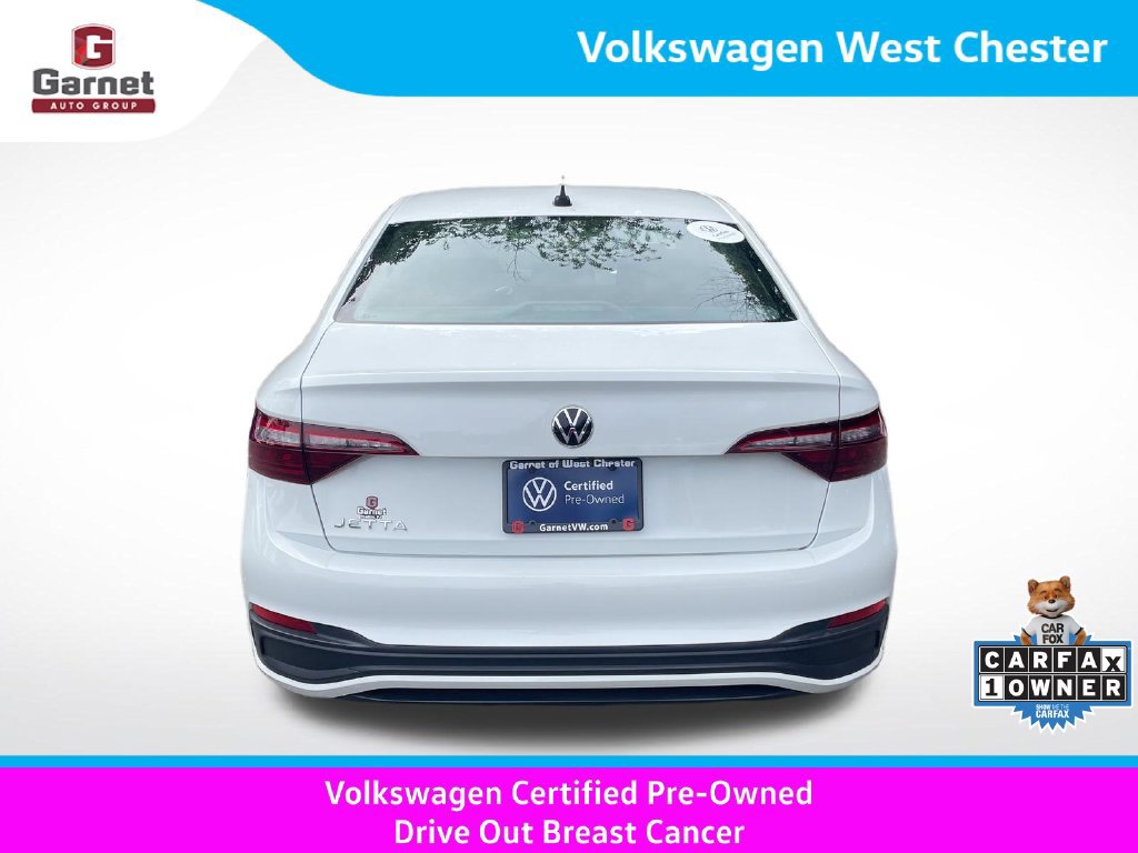 Certified 2024 Volkswagen Jetta Sport FWD image 4
