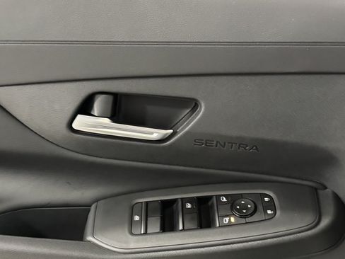 New 2026 Nissan Sentra SV w/ SV Convenience Package FWD image 10