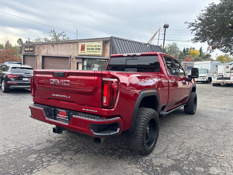 Used 2022 GMC Sierra 2500 Denali w/ Denali Ultimate Package AWD/4WD image 9