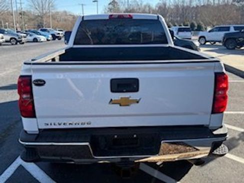 Used 2015 Chevrolet Silverado 2500 W/T w/ Snow Plow Prep Package image 14